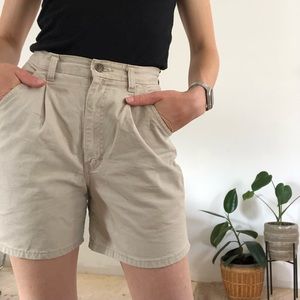 ~ Vintage MEC canvas safari shorts ~